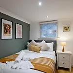 Imperial Argyle Square Apartment